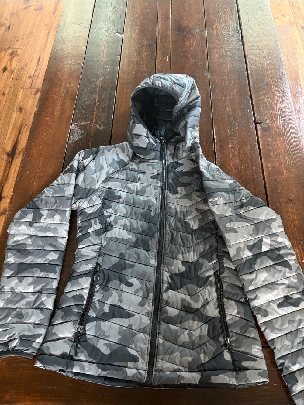 Columbia Women's Grey Camo Hooded Puffer Jacket